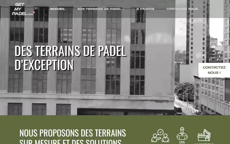 Défilement du site GetMyPadel : accueil, gammes, galerie des terrains livrés